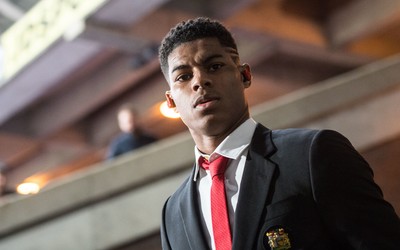 101博体育精华-B席这脚射门中柱